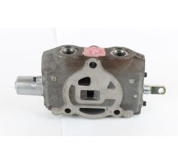 HYDRAULIC VALVE SECTION / CONTROL