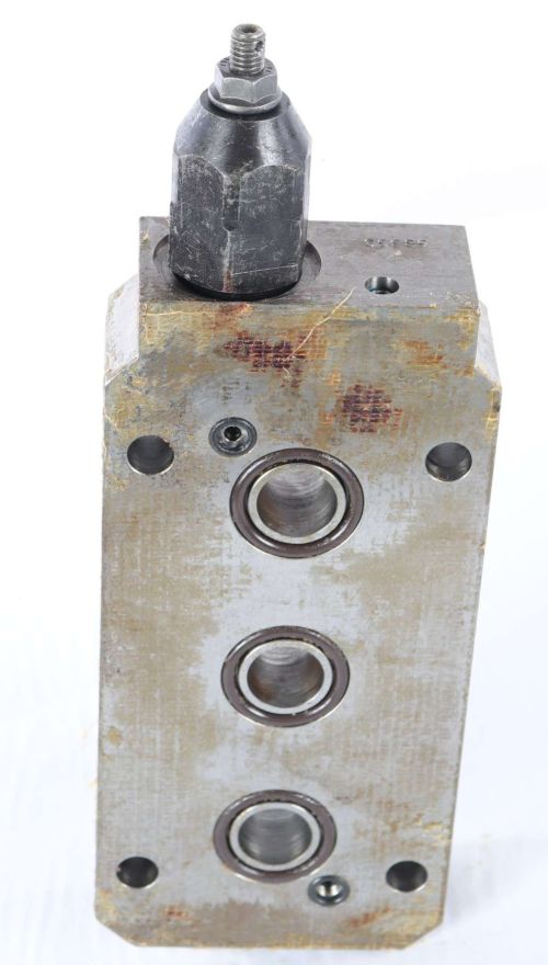 JOHN DEERE PLATE ORIFICE SANDWICH