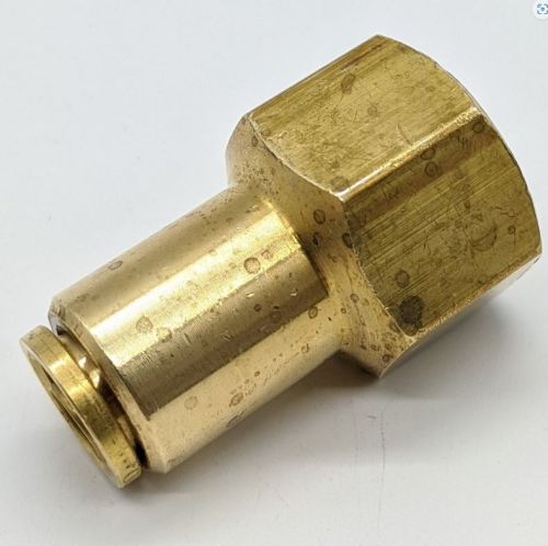 HALDEX MIDLAND FITTING CONNECTOR FEMALE 1/2T 1/2F