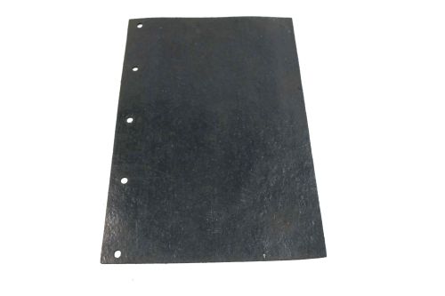 NAVISTAR FENDER SPLASH GUARD  FRONT  LH