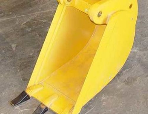 JOHN DEERE AFTERMARKET 18\" BUCKET