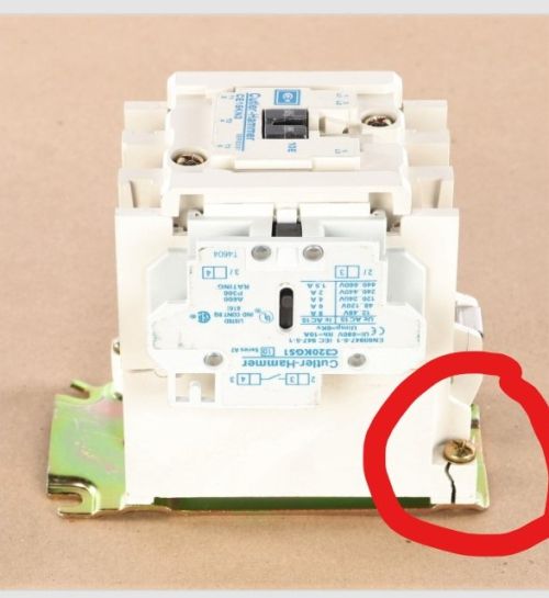 CUTLER HAMMER OPEN CONTACTOR 460V T4704