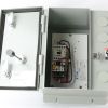 CUTLER HAMMER MOTOR STARTER - ENCLOSED