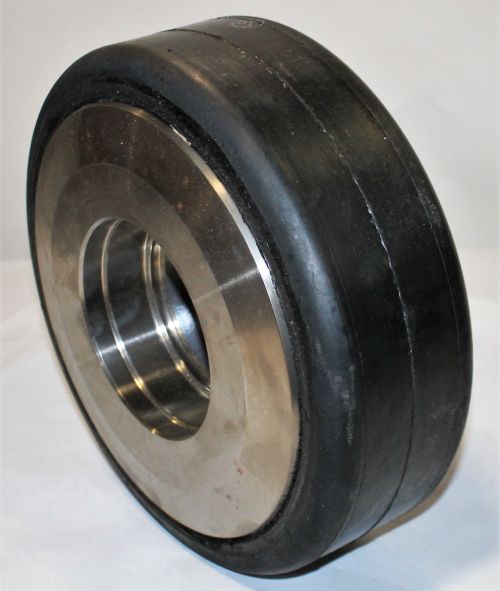 VOLVO TIRE/BOGIE WHEEL ASSEMBLY