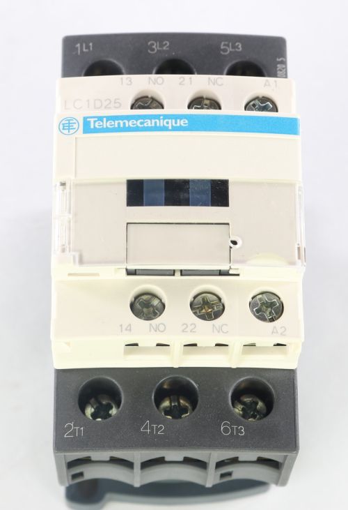 TELEMECANIQUE 110V 50/60Hz 11KW/400V 15HP/480V CONTACTOR