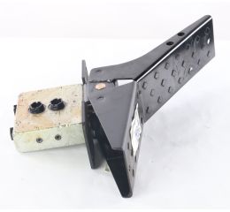 PEDAL ASSEMBLY-CONTROL RH
