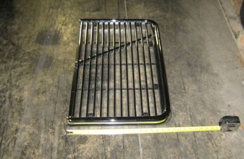 VOLVO GRILLE