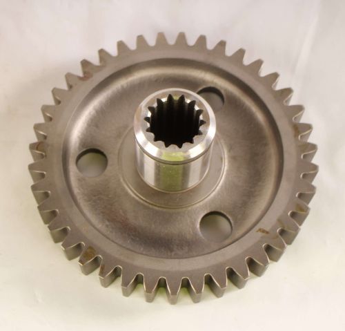 JOHN DEERE GEAR  PUMP DRIVE 39 TEETH