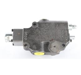 HYDRAULIC VALVE W/ DETENT