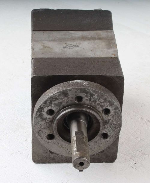 KOMATSU PUMP