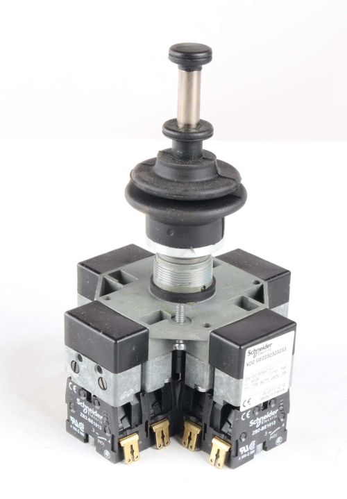 TELEMECANIQUE JOYSTICK 4 POSITION 4X2 F