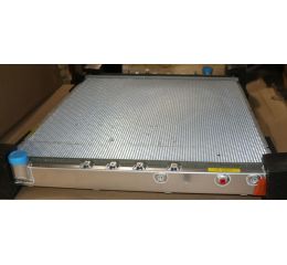 ALUMINUM RADIATOR - FREIGHTLINER