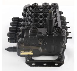 FOUR SPOOL HYDRAULIC CONTROL VALVE