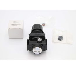 AIRLINE REGULATOR 1/4 W/GAUGE
