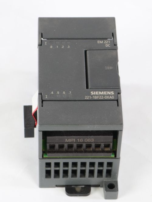 SIEMENS DIGITAL INPUT MODULE - 8 INPUT