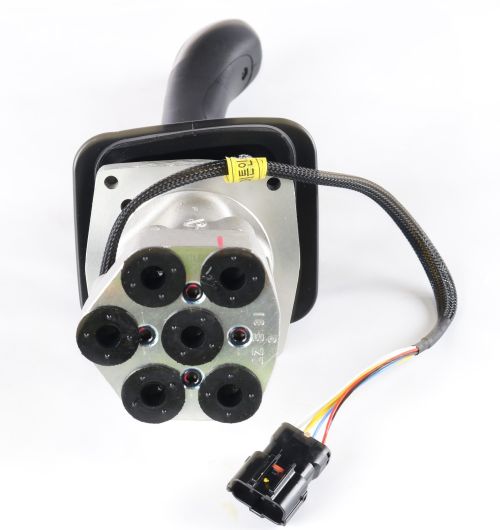 BOBCAT VALVE JOYSTICK LH