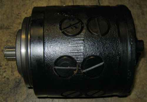 ZF STEERING PUMP