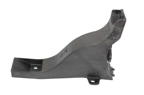 FREIGHTLINER TRUCK SIDE FAIRING EXTENDER BRACKET