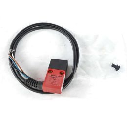 KEYED SAFETY SWITCH