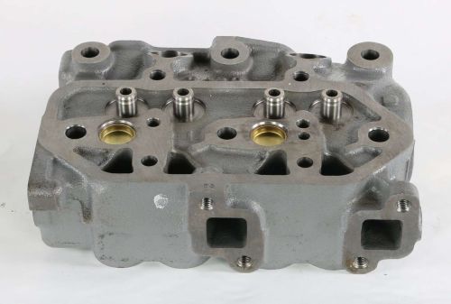 MITSUBISHI CYLINDER HEAD