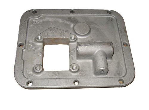 VOLVO COVER  SHIFT  MANUAL TRANSMISSION  FRONT  SHIFT