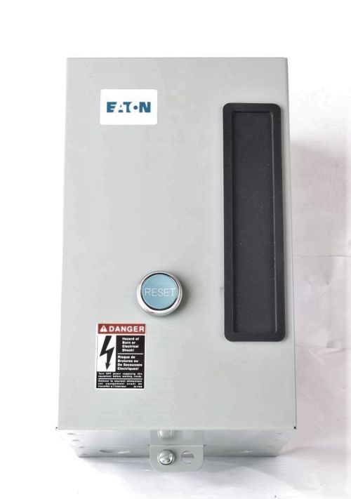 CUTLER HAMMER MOTOR STARTER - ENCLOSED