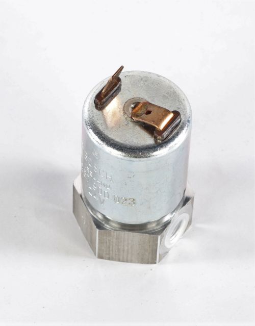 ROBERT BOSCH SOLENOID VALVE 24V- FLAME START ENGINE PRE-HEATER