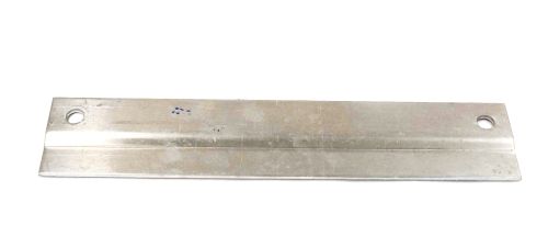 NAVISTAR STEP MOUNTING BRACKET