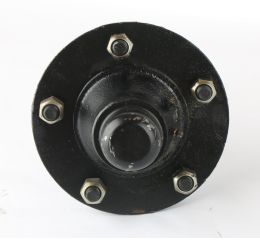 RAKE WHEEL HUB & SPINDLE