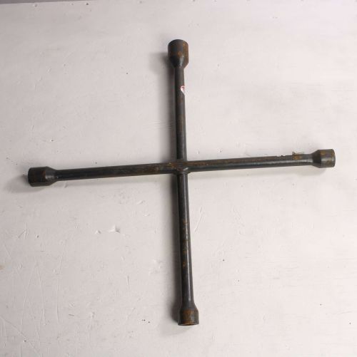 IWS TRUCK LUG WRENCH SET