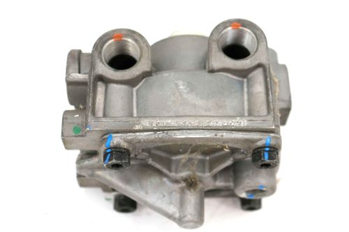 BENDIX BRAKE RELAY VALVE R12P