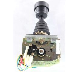 JOYSTICK CONTROLLER