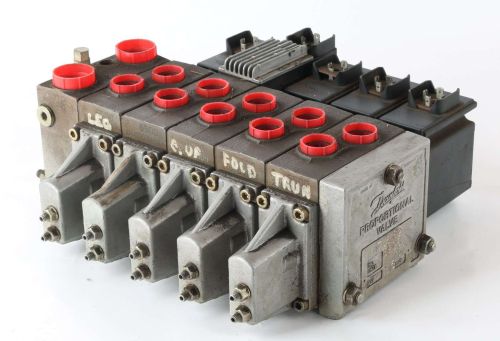 DANFOSS HYDRAULIC VALVE 55 TON 5 BANK
