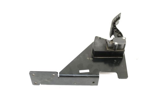 AUTOCAR ACCELERATOR PEDAL
