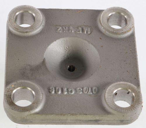 DANA SPICER TRUNNION  MACH