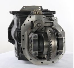 TRANSMISSION/DIFFERENTIAL ASSEMBLY