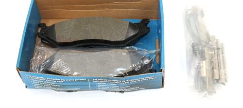 RAYBESTOS DISK BRAKE PAD SET W/HARDWARE