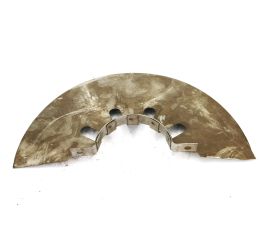 MUFFLER DEBRIS SHIELD