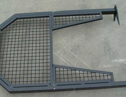 JOHN DEERE AFTERMARKET FRONT BRUSH SCREEN