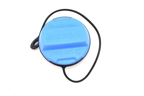 MACK DIESEL EXHAUST FLUID FILLER CAP