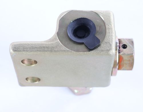 BOBCAT VALVE STOP