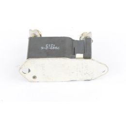 BREAKER  6 AMP/24V SCREW TERM