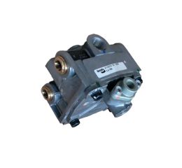 RELAY VALVE