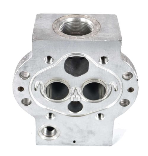 DANFOSS - SUNDSTRAND / SAUER-DANFOSS REAR COVER