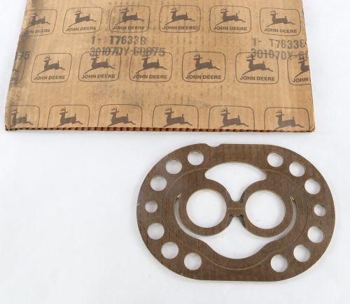 JOHN DEERE WEAR PLATE FOR A AT73681 HYDRAULIC PUMP 855 LOADER