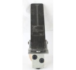 PEDAL VALVE ASSEMBLY