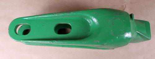 ESCO BUCKET ADAPTER