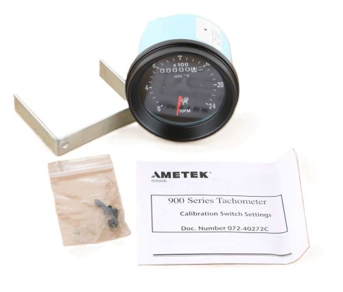 MACK TACHOMETER