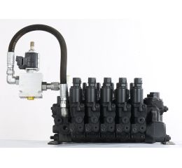 HYDRAULIC CONTROL VALVE