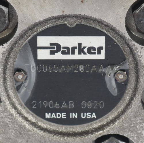 PARKER TB SERIES TORQMOTOR HYDRAULIC MOTOR 7/8IN SHAFT